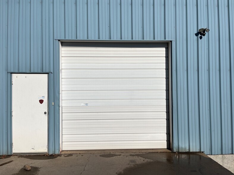 More Photos Of 2931 S Tejon St, Englewood Warehouse For Lease