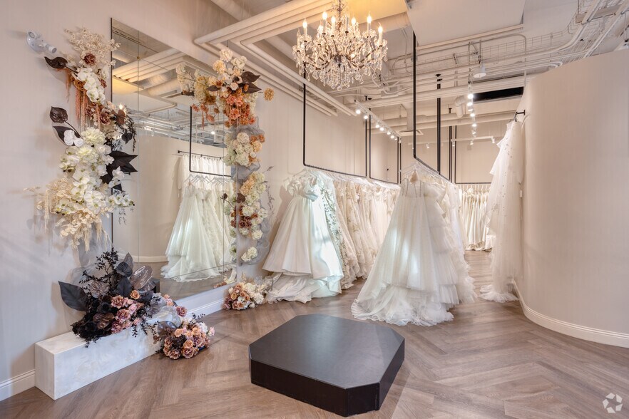 More Photos Of 903 10th Ave SW, Calgary Apartments For Lease