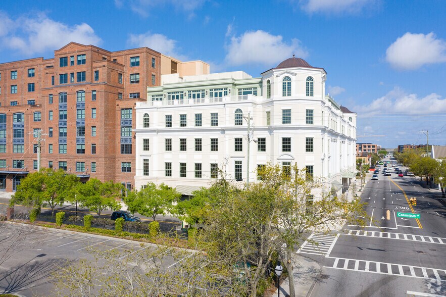 More Photos Of 465 Meeting St, Charleston Office Residential For Lease