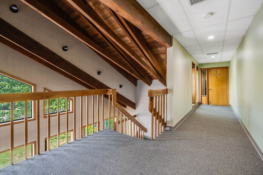 More Photos Of 141 W Davies Ave N, Littleton Office For Sale