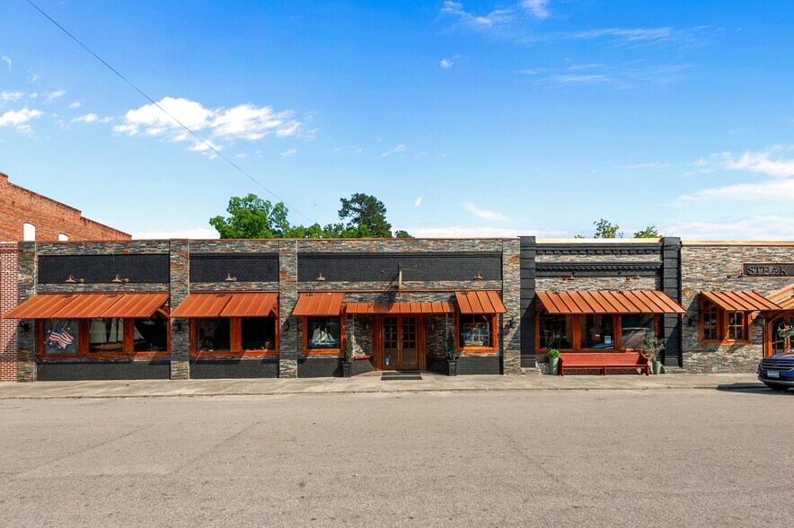 More Photos Of 226 Pamlico St, Belhaven Restaurant For Sale