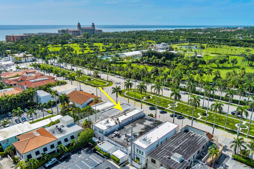 More Photos Of 255 Royal Poinciana Way, Palm Beach Storefront Retail Residential For Lease