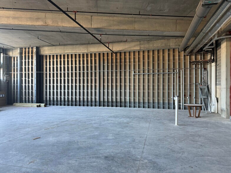 More Photos Of 205 E Grand River Ave, East Lansing Apartments For Lease