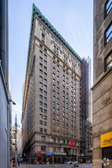 More Photos Of 25 Broad St, New York Apartments For Sale