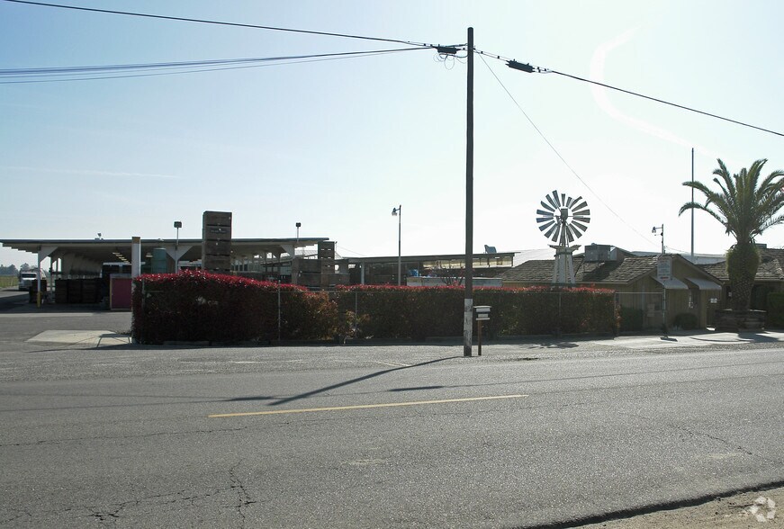 Primary Photo Of 3636 N Grantland Ave, Fresno Warehouse For Lease