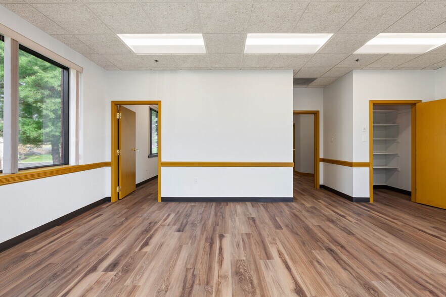 More Photos Of 1025 Berkshire Blvd, Wyomissing Medical For Lease