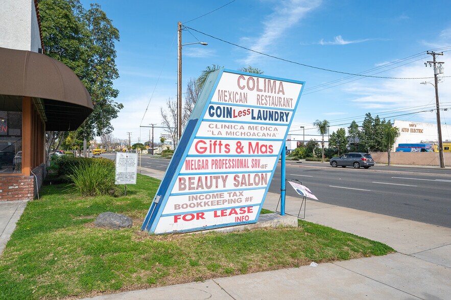 More Photos Of 2715 W 1st St, Santa Ana Unknown For Lease
