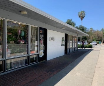 Primary Photo Of 370 W Sierra Madre Blvd, Sierra Madre Storefront For Lease