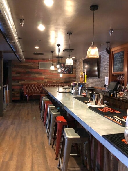 More Photos Of 2588 Highway 158, June Lake Storefront For Sale