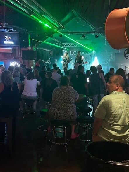 More Photos Of 1193 Loop 337, New Braunfels Convenience Store For Sale