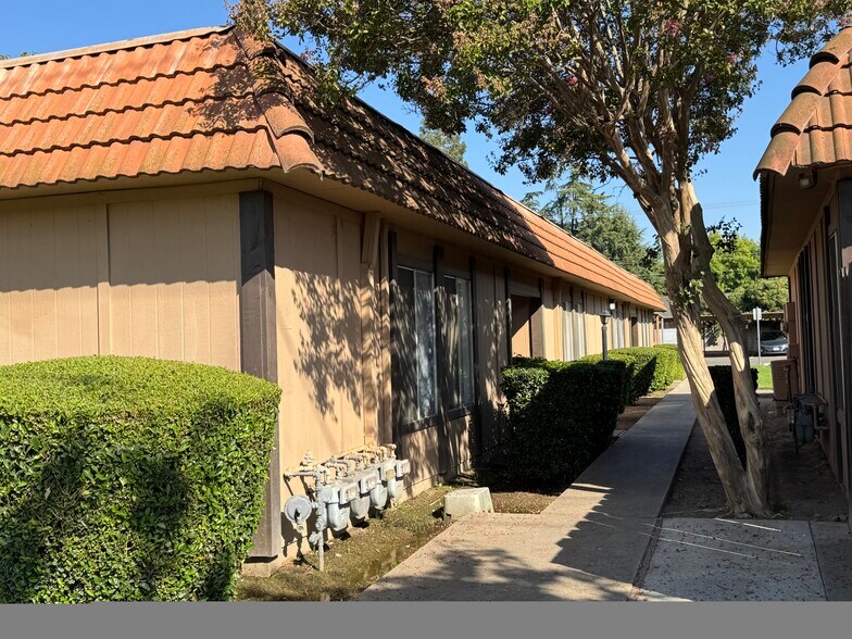 More Photos Of 701 Standiford Ave, Modesto Apartments For Sale