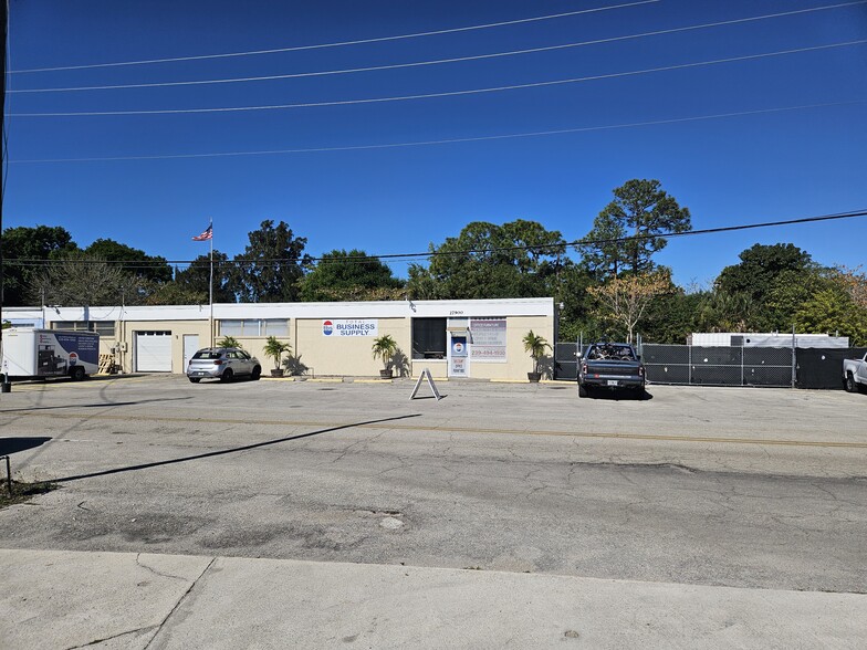 Primary Photo Of 27900 Industrial St, Bonita Springs Warehouse For Sale