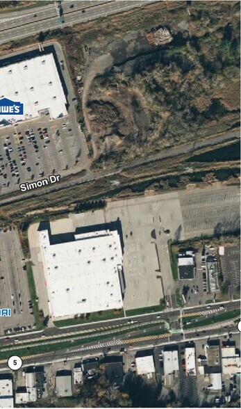 More Photos Of 119 Simon Drive Dr, Syracuse Storefront For Lease