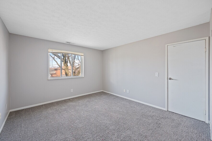 More Photos Of 7855-7859 Harrison Ave, Mount Healthy Apartments For Sale