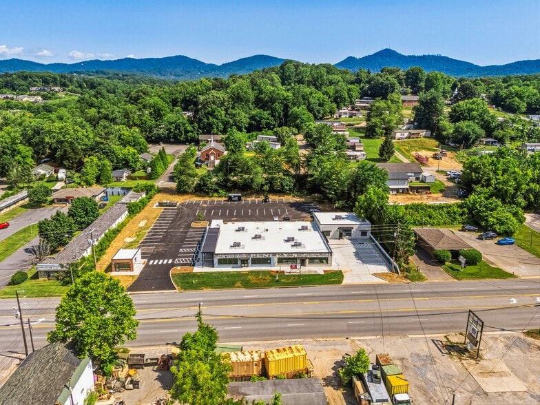 More Photos Of 1449 Smokey Park Hwy, Candler General Retail For Lease