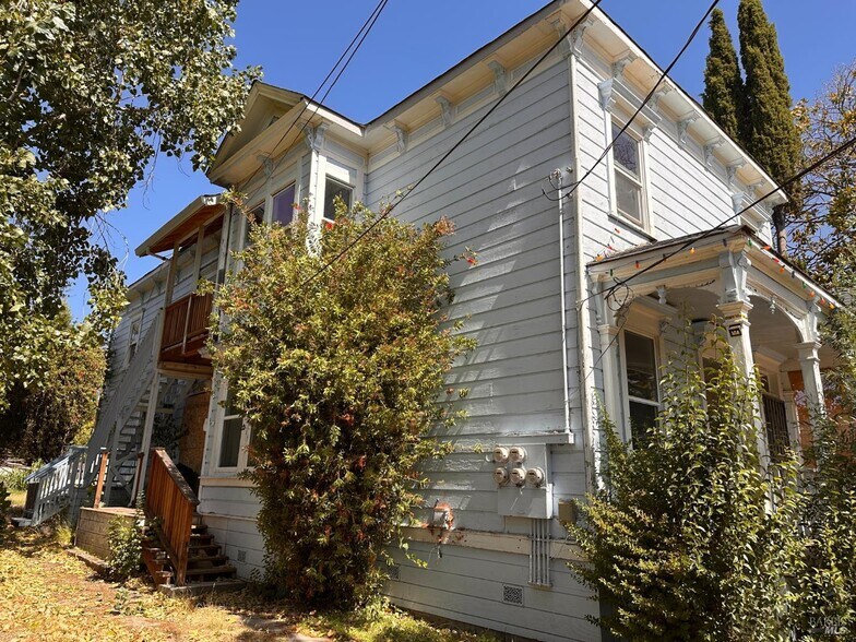 More Photos Of 131 Coombs St, Napa Apartments For Sale
