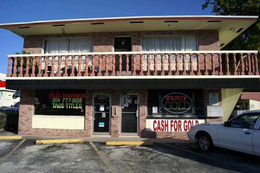 More Photos Of 2041 W Oakland Park Blvd, Oakland Park Storefront Retail Residential For Lease
