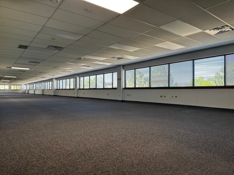 More Photos Of 2850 Youngfield St, Lakewood Office For Sale