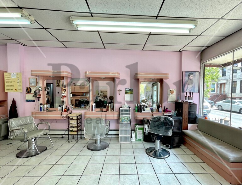 More Photos Of 6049 68th Ave, Ridgewood Apartments For Sale