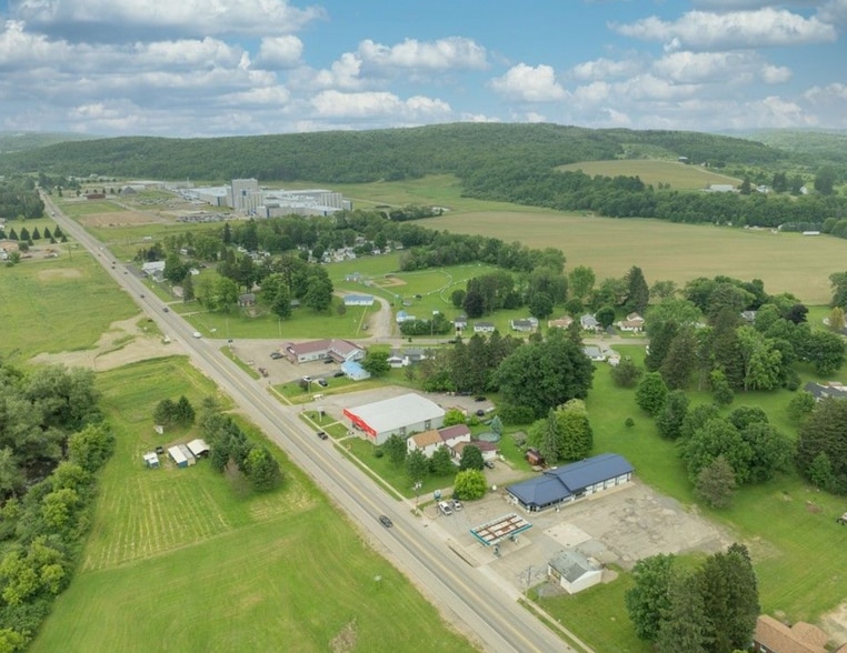 More Photos Of 87 N Main St, Franklinville Service Station For Lease