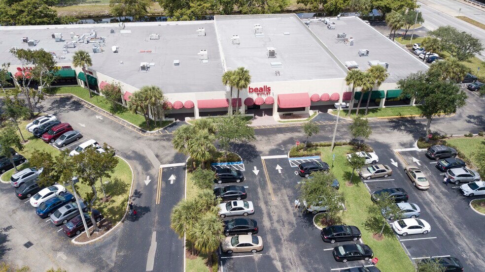 More Photos Of 1801-1951 N Pine Island Rd, Plantation Unknown For Lease