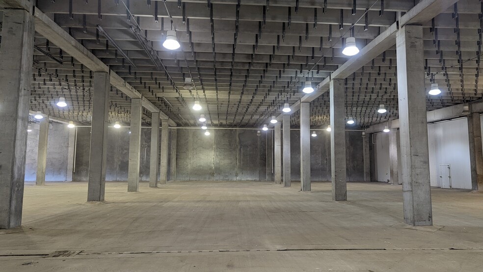 More Photos Of 2226 FM 3183, Plainview Food Processing For Lease