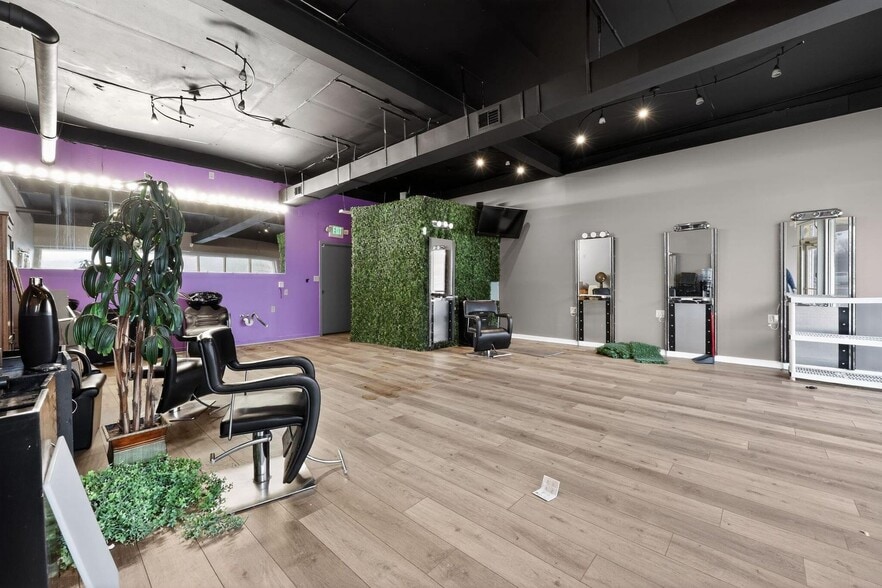 More Photos Of 7235-7241 Calumet Ave, Hammond Freestanding For Sale