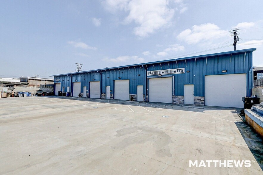 More Photos Of 16908 S Broadway, Gardena Warehouse For Sale