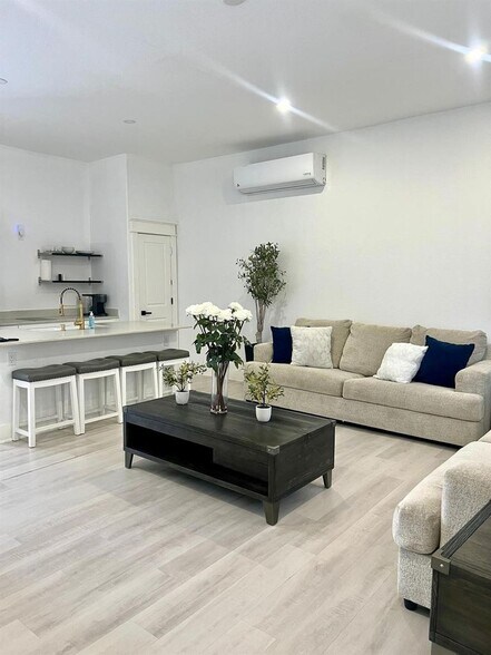 More Photos Of ,  Unknown For Sale