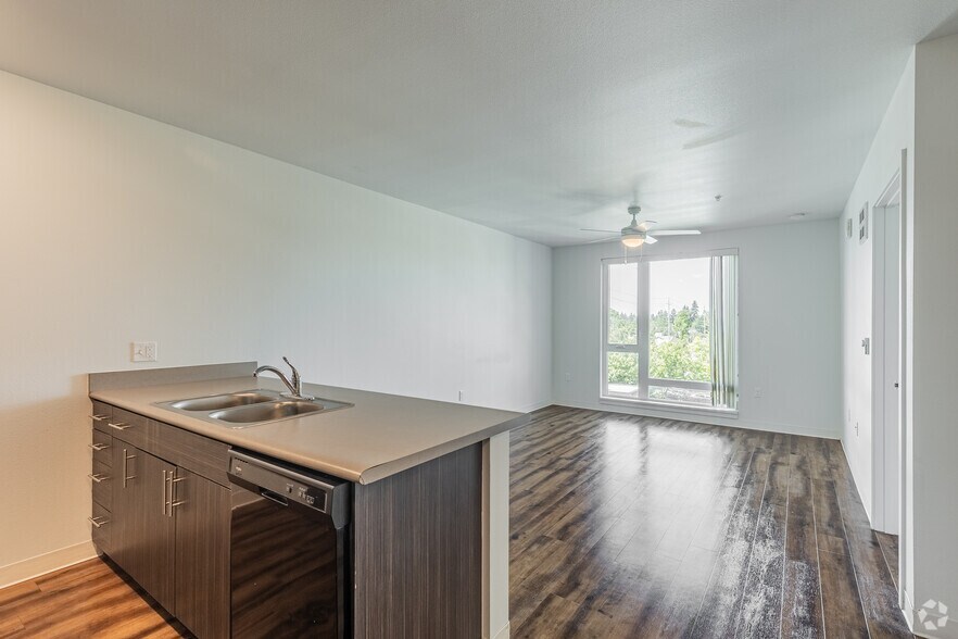 More Photos Of 5990 SE 92nd Ave, Portland Apartments For Lease