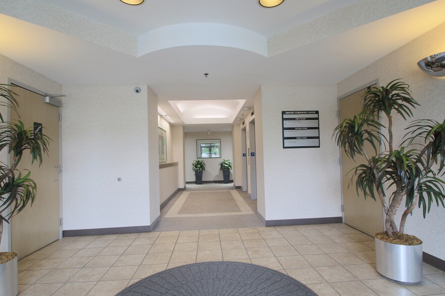 More Photos Of 303 Corporate Center Dr, Vandalia Office For Lease
