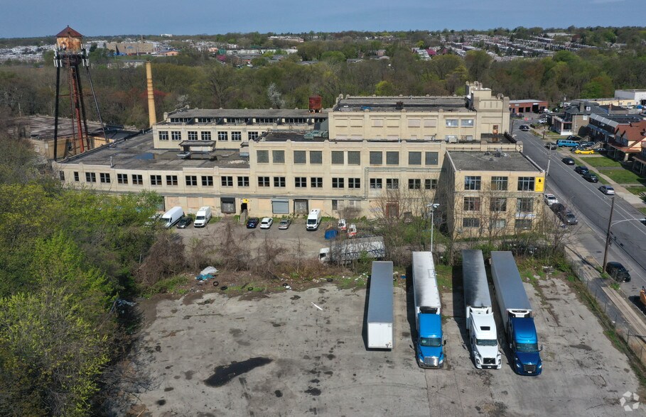 More Photos Of 300 E Godfrey Ave, Philadelphia Warehouse For Sale