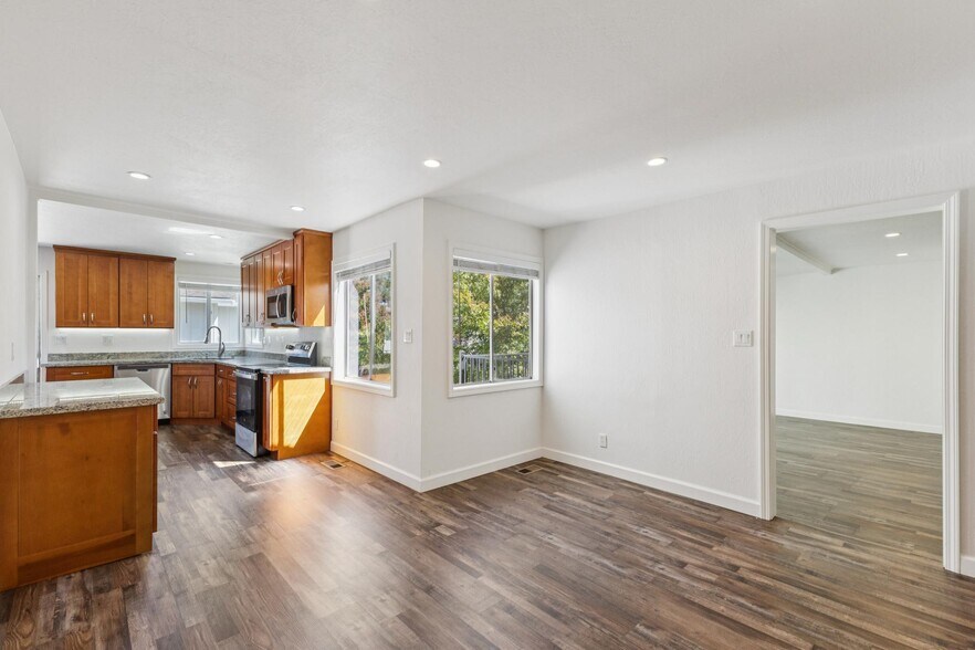 More Photos Of 3851 Vineyard Ave, Pleasanton Apartments For Sale