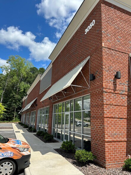 More Photos Of 3050 Lufkin Rd, Apex Warehouse For Sale