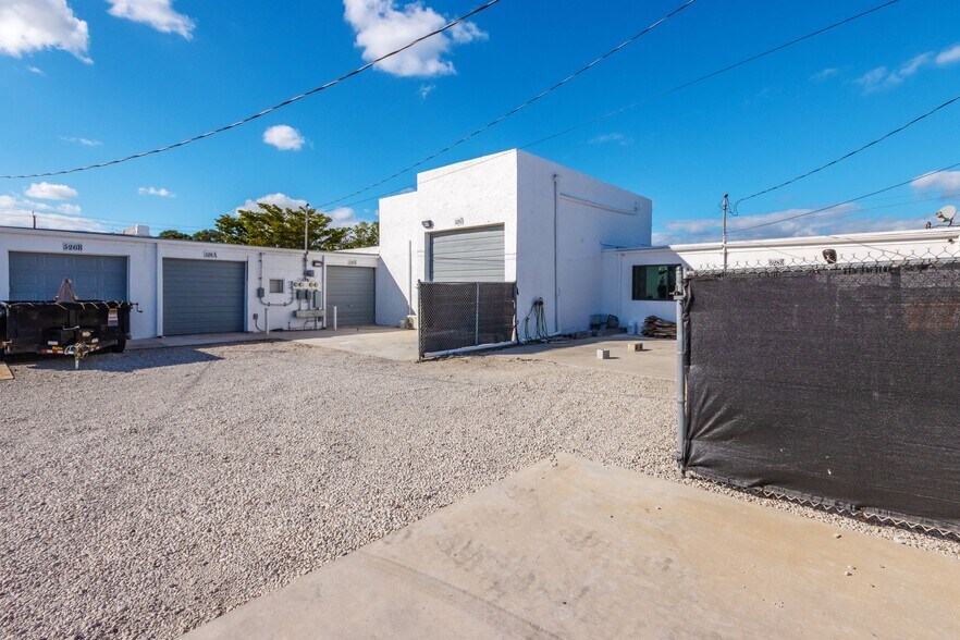 More Photos Of 518 N G St, Lake Worth Beach Warehouse For Sale