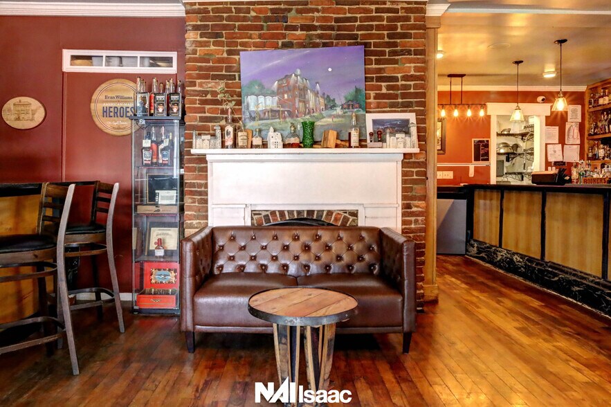 More Photos Of 103 W Main St, Frankfort Restaurant For Sale