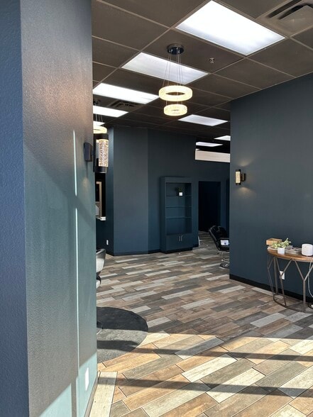 More Photos Of 2800 North Gate Blvd, Colorado Springs Freestanding For Lease