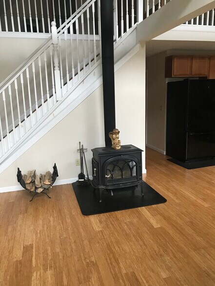 More Photos Of 144 Ashocon Way, Hartwick Specialty For Sale