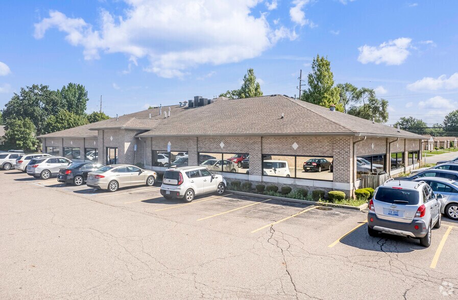 More Photos Of 29753 Hoover Rd, Warren Medical For Sale