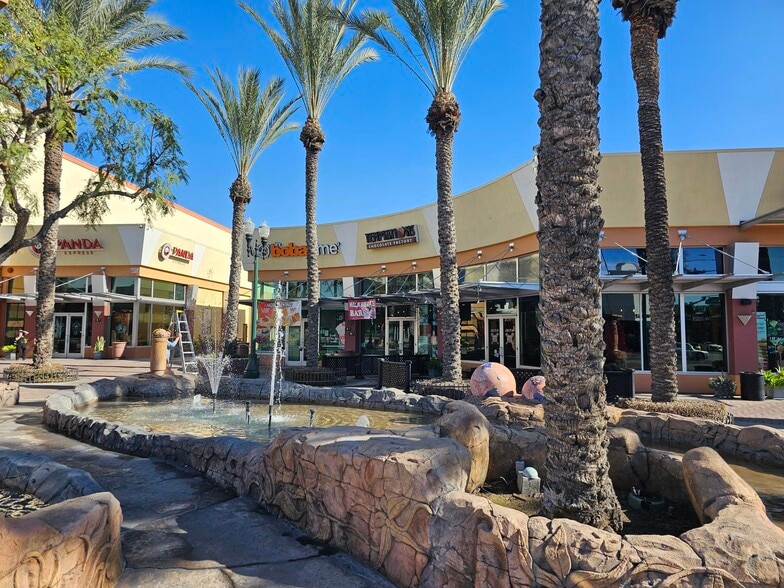 More Photos Of 15 E Main St, Alhambra Restaurant For Lease