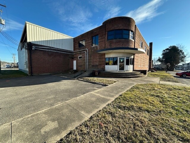 More Photos Of 750 Edison Ave, Sunbury Warehouse For Sale