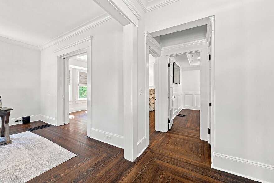 More Photos Of 8 S Main St, New Milford Office For Sale
