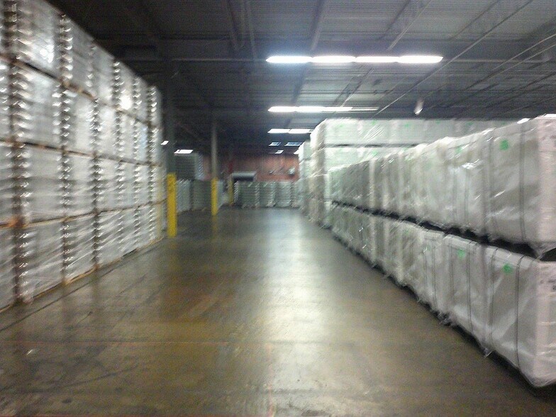 More Photos Of 6030 US Highway 301 N, Elm City Distribution For Lease