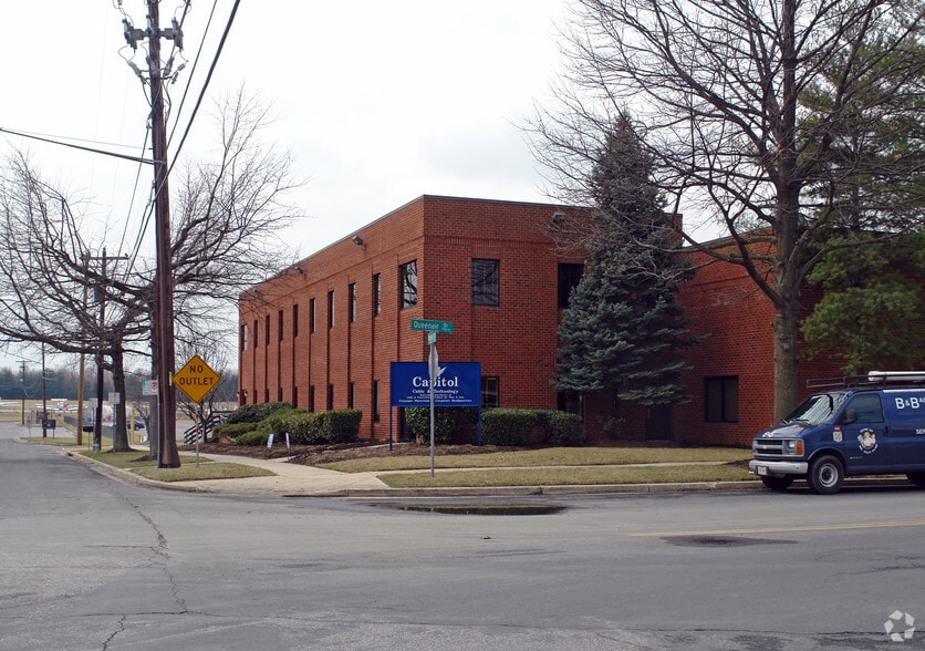 More Photos Of 7905 Airpark Rd, Gaithersburg Light Distribution For Lease