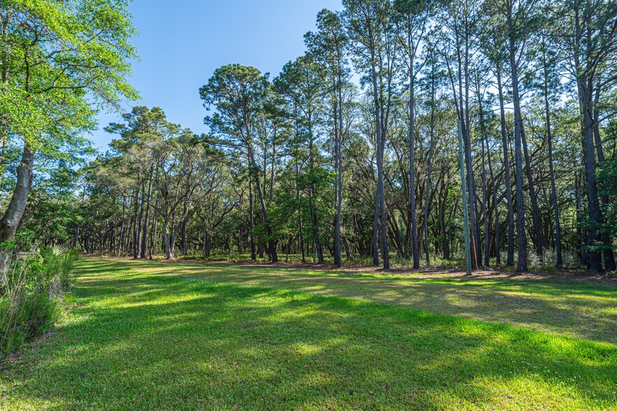 More Photos Of 0 King Rail Lane, Edisto Island Land For Sale