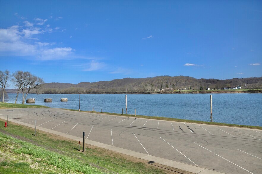 More Photos Of 348 2nd Ave, Gallipolis Storefront Retail Residential For Sale