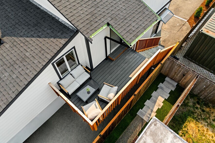 More Photos Of 14643 8th Ave SW, Burien Apartments For Sale