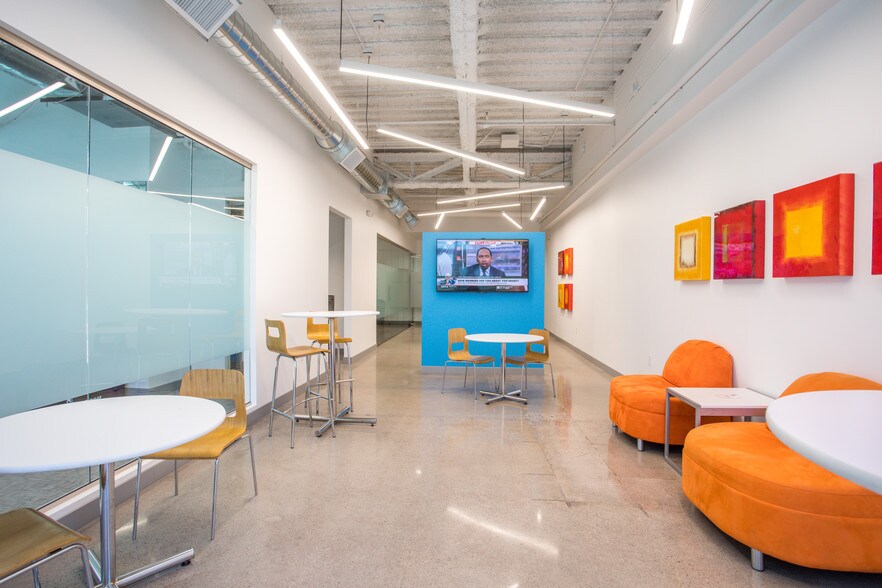 More Photos Of 4835 E Cactus Rd, Scottsdale Office For Lease