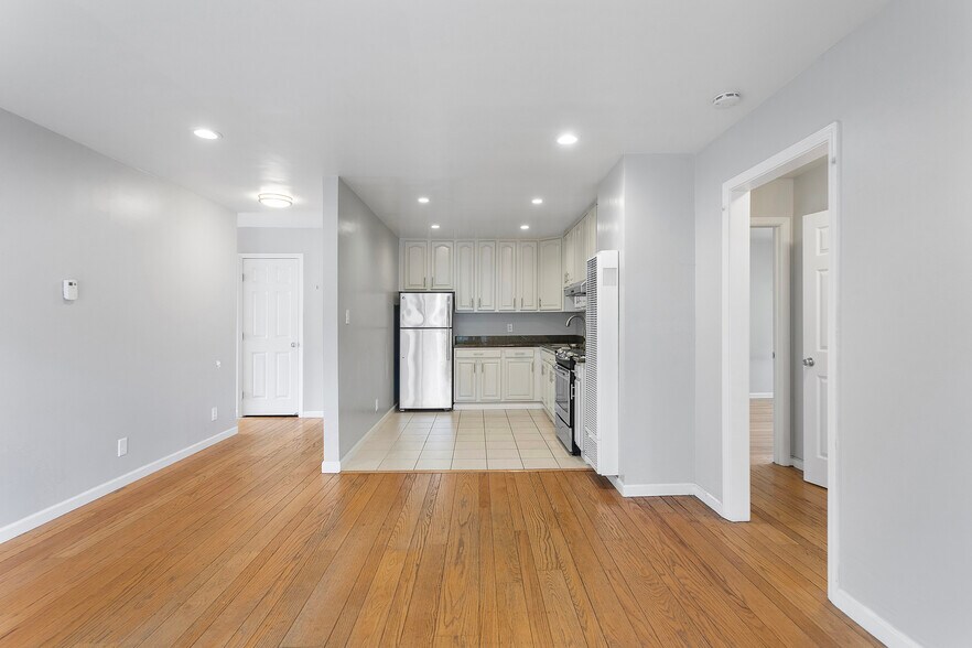 More Photos Of 2425 Grant St, Berkeley Apartments For Sale