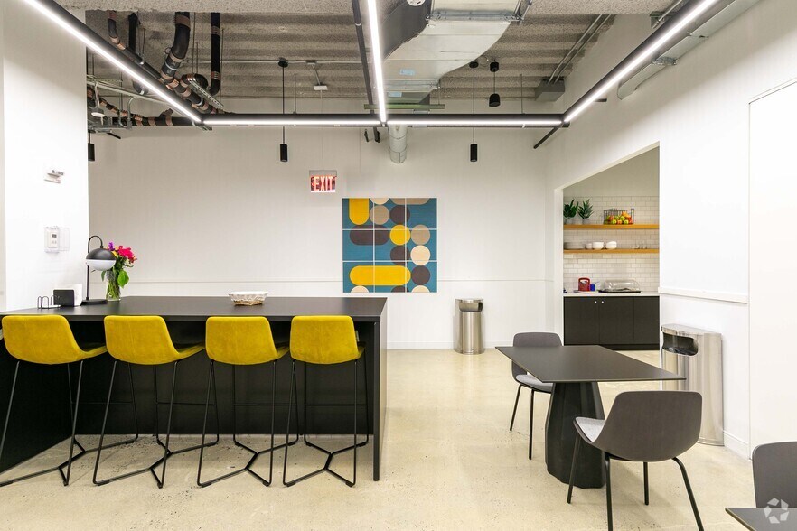 More Photos Of 115 Myrtle Ave, Brooklyn Office For Lease